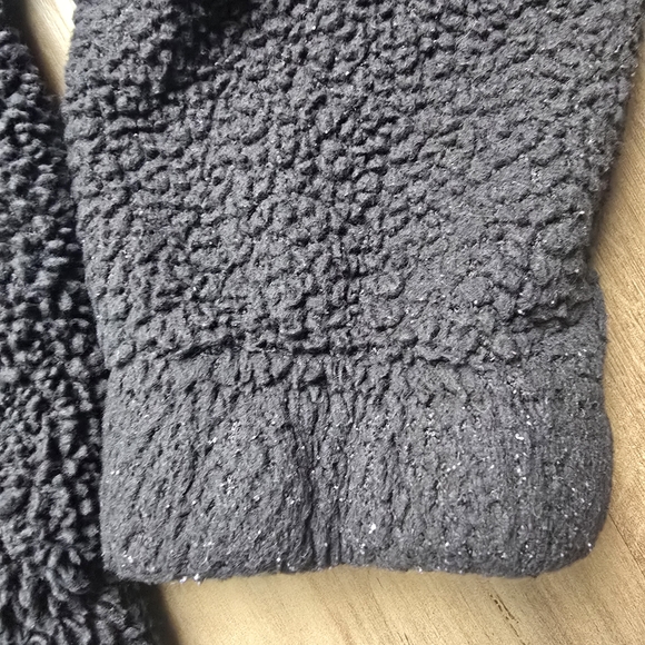 Sold - Picture 2 of 9